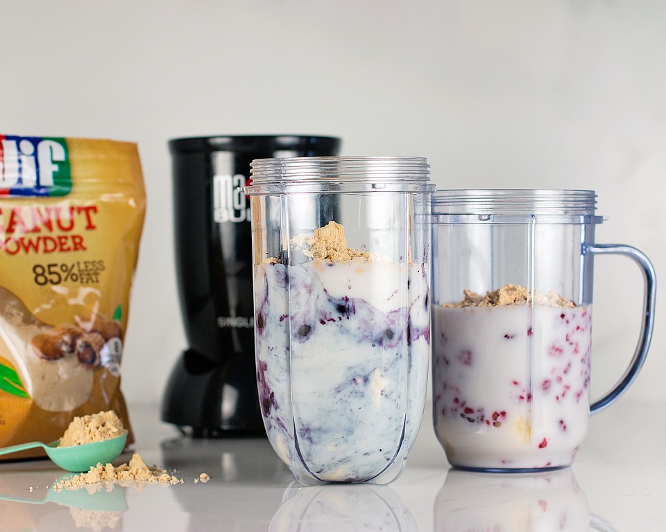 Layered Peanut Butter Berry Smoothie xoxoBella