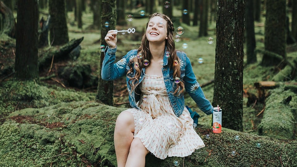 Blogger Bella Bucchiotti of xoxoBella.com shares about how she stays productive working at home. She is fond of Bai Bubbles which she purchases at her local Fred Meyer store.