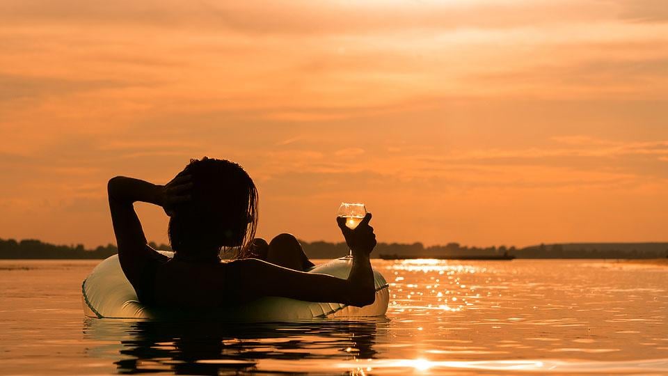 Lifestyle blogger, Bella Bucchiotti of xoxoBella shares a great list of champagne and wine captions. These are perfect for New Years Eve or for the wine lover.