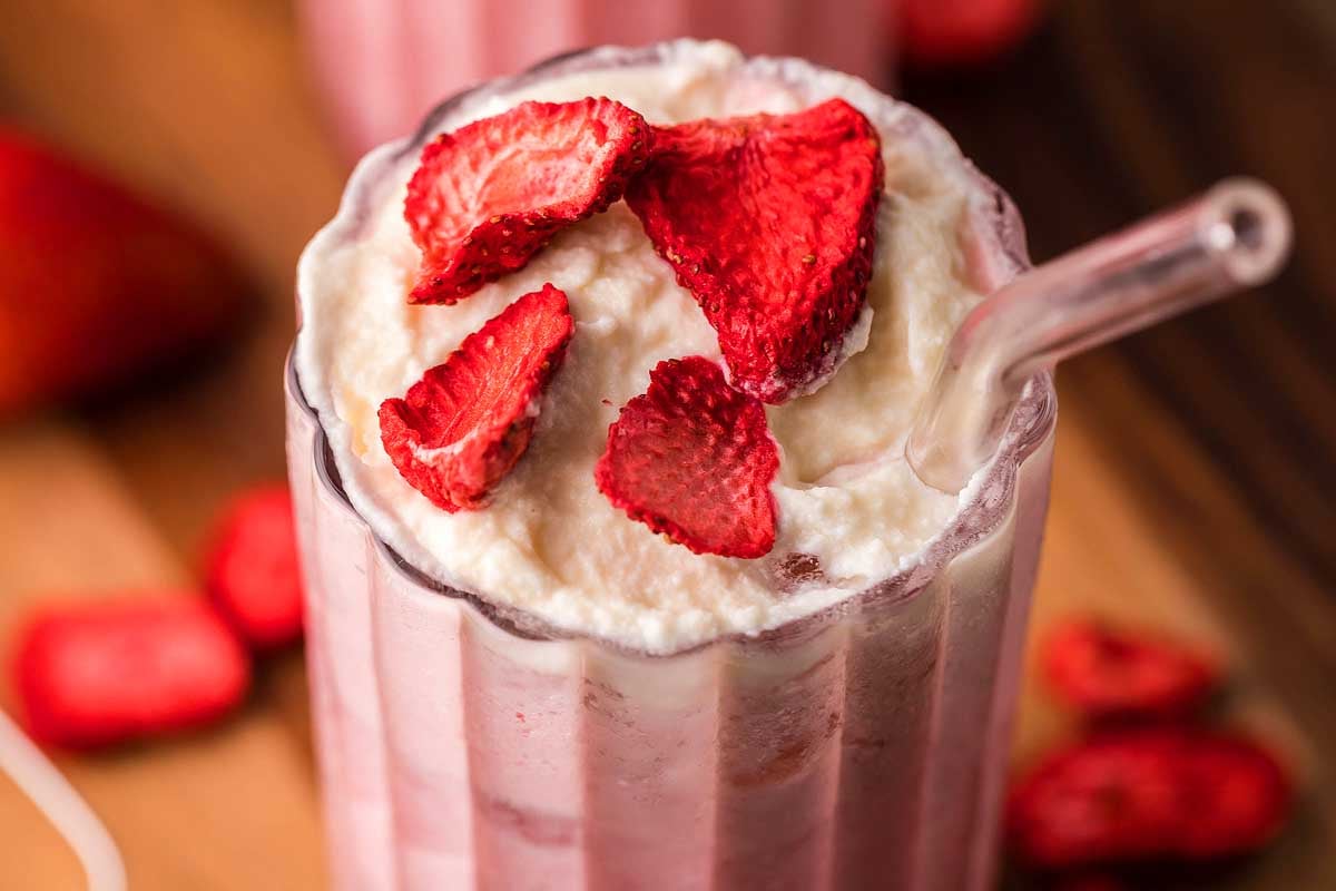 A pink drink made at home.