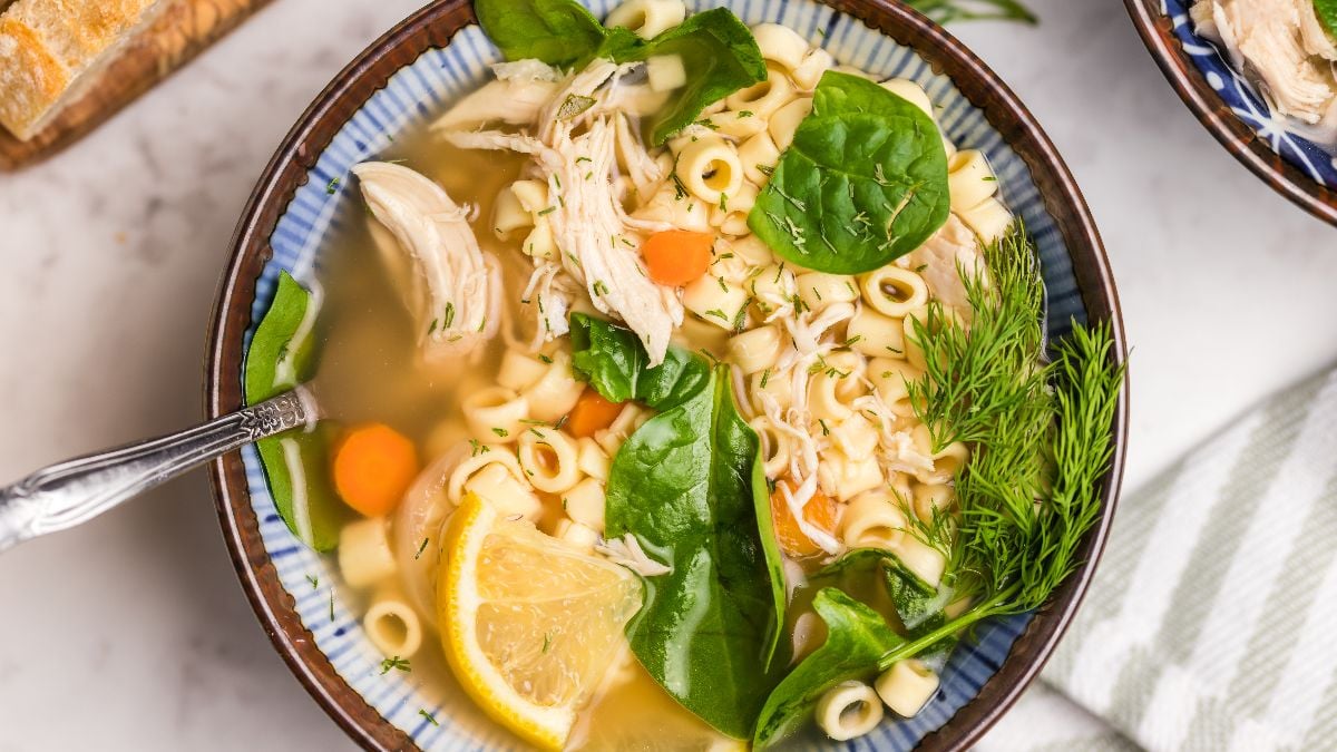 Slow Cooker Greek Lemon Chicken Soup