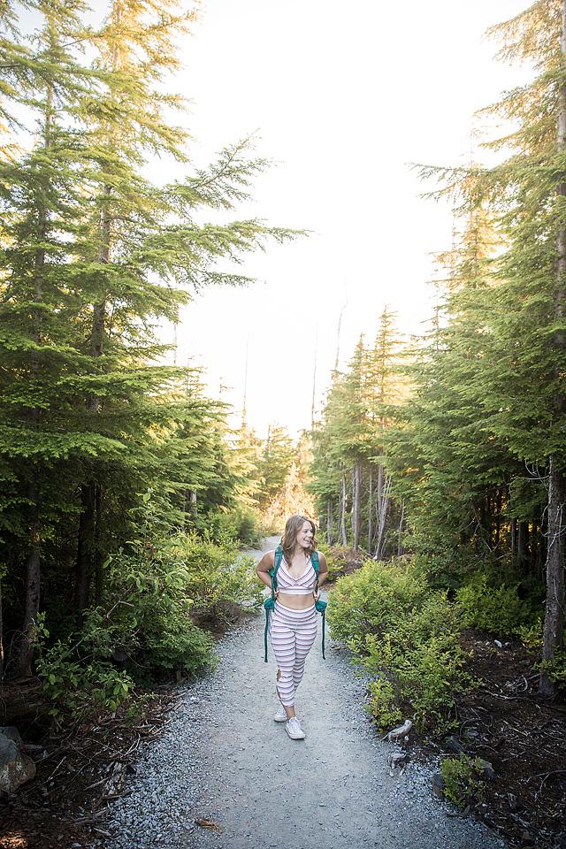 Travel blogger Bella Bucchiotti of xoxoBella, shares a list of Vancouver hiking trails. These are some of the best hiking trails in Greater Vancouver.