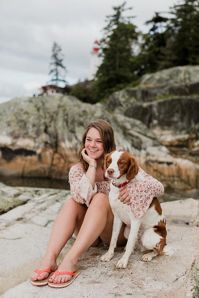 Travel blogger Bella Bucchiotti of xoxoBella, shares a list of Vancouver hiking trails. These are some of the best hiking trails in the Vancouver and Whistler area.