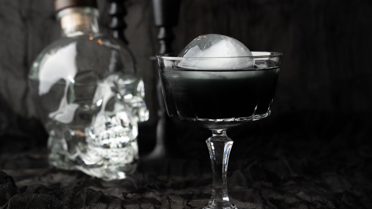 Lunar Elixir - Black Halloween Cosmopolitan Cocktail - xoxoBella