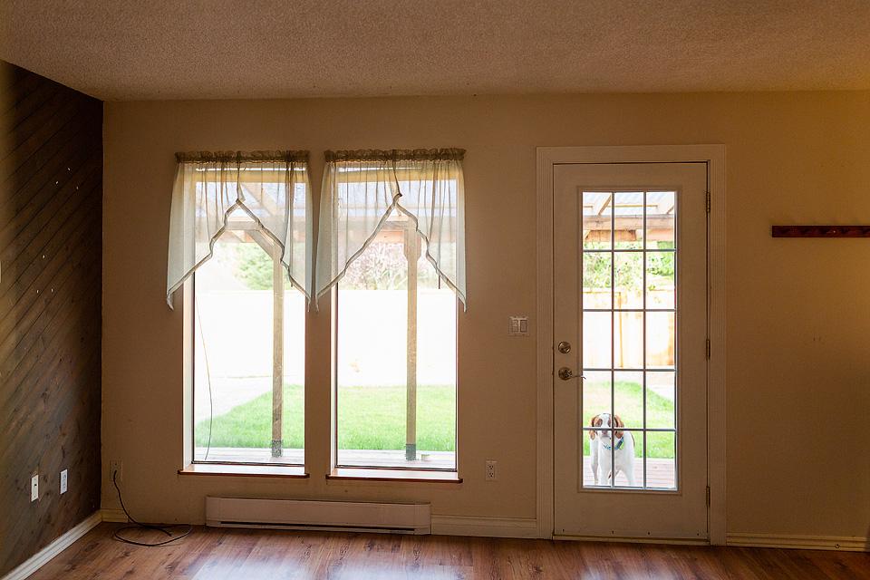 Lifestyle blogger, Bella Bucchiotti of xoxoBella, shares an empty house tour and plans for home improvements on a budget. We bought a house!