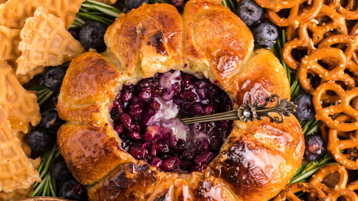 Air Fryer Baked Brie with Blueberries