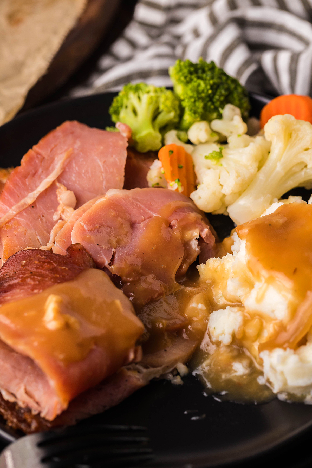 Smoked Sweet Onion Honey Glazed Ham xoxoBella