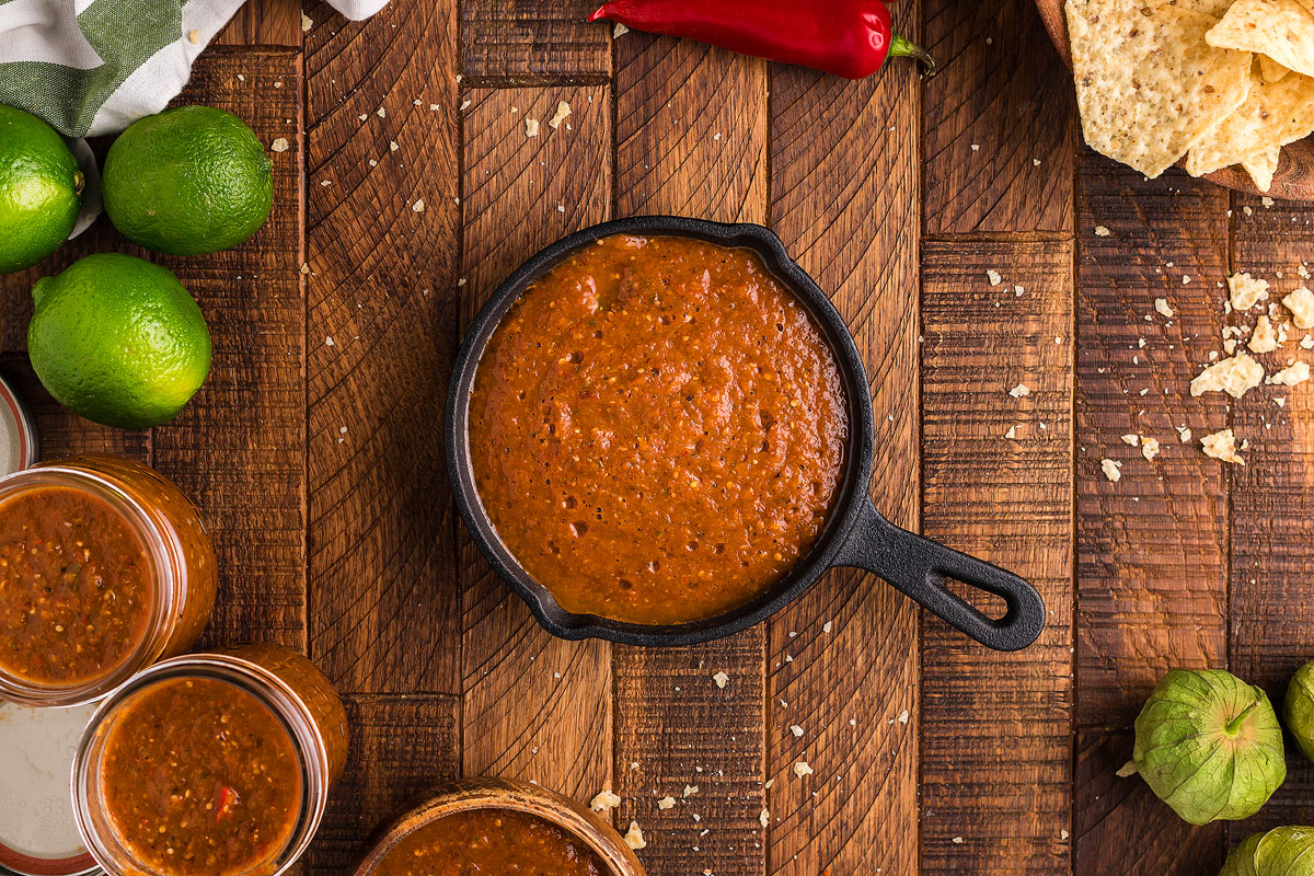 Tomatillo Red Chili Salsa Copycat Chipotle Hot Salsa xoxoBella