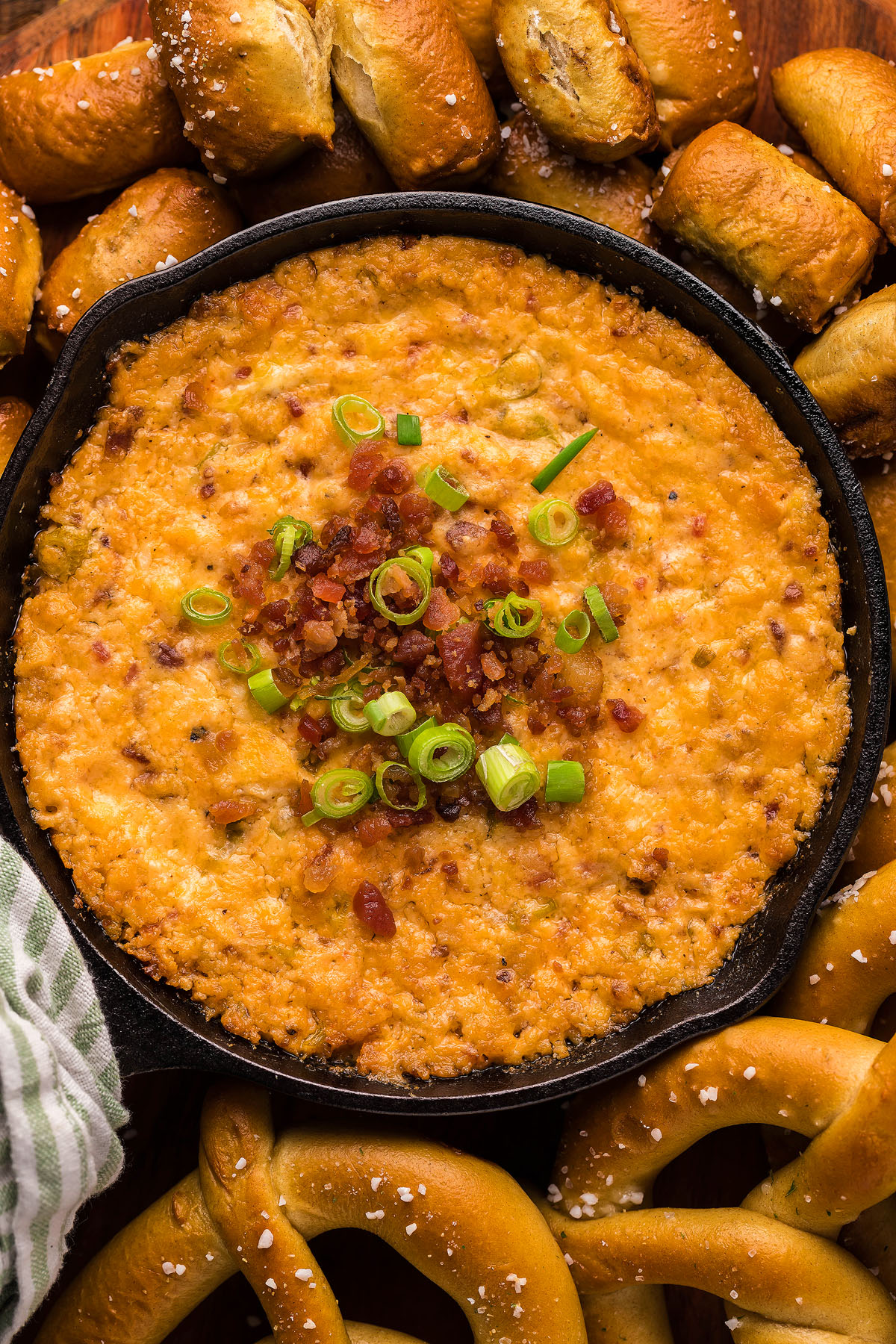 Smoked Gouda Bacon Cheddar Cheese Dip for Pretzels xoxoBella