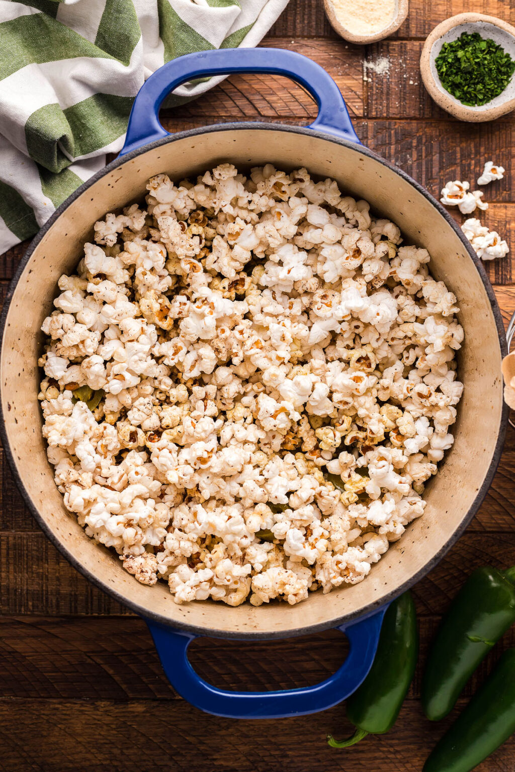 Homemade Seasoned Jalapeño Popcorn xoxoBella