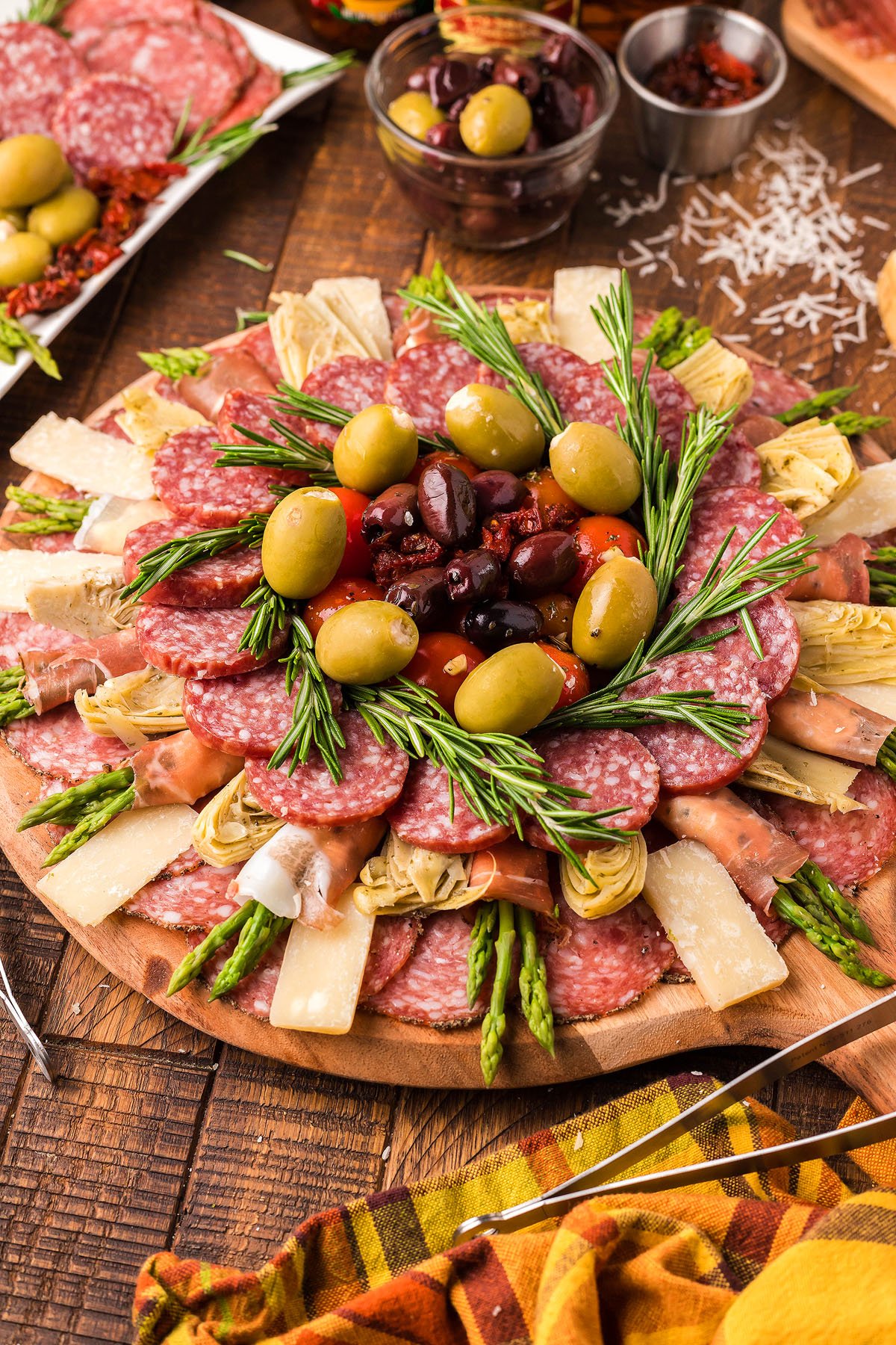 Italian Antipasto Board Appetizer - xoxoBella