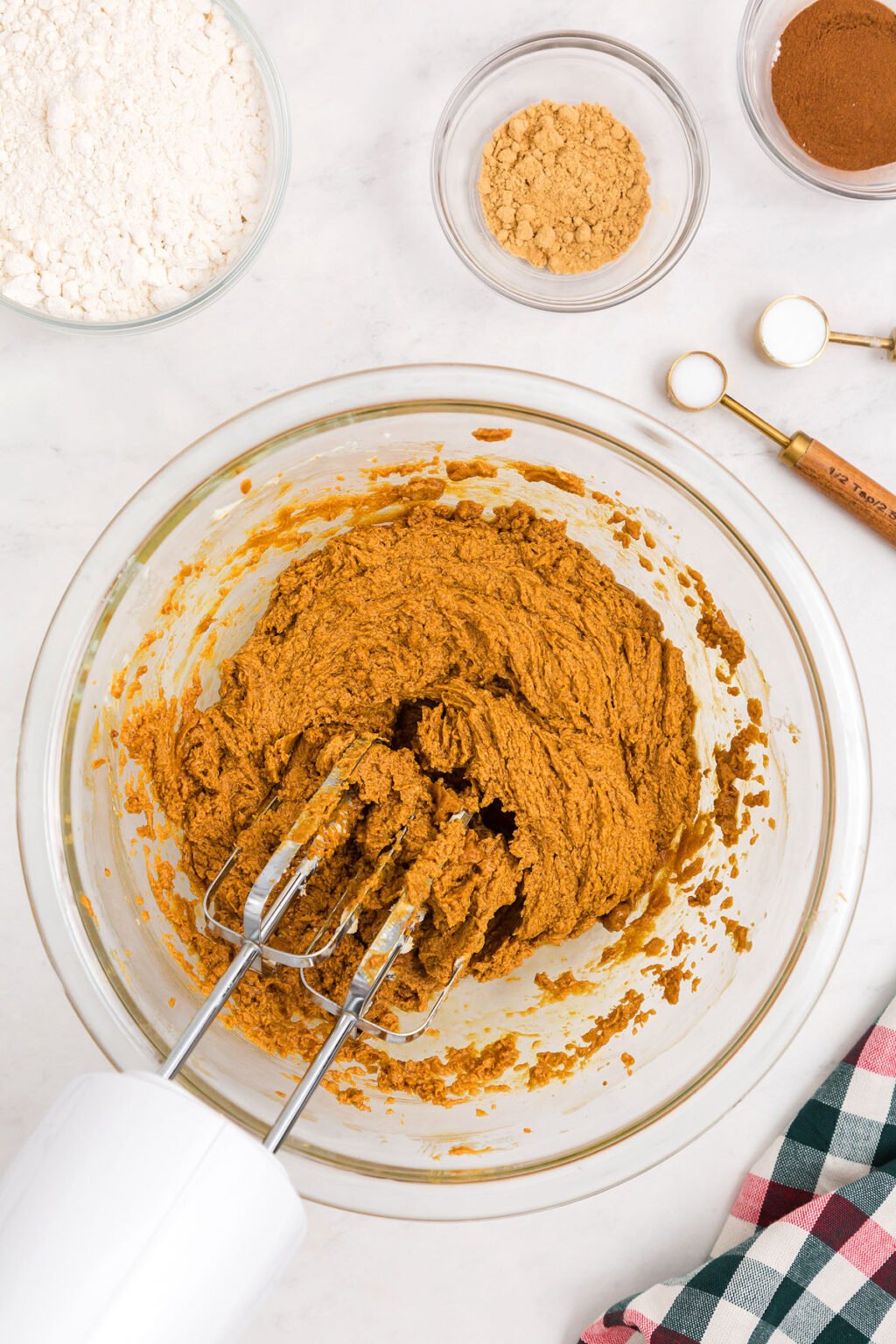 White Chocolate Dipped Ginger Cookies xoxoBella