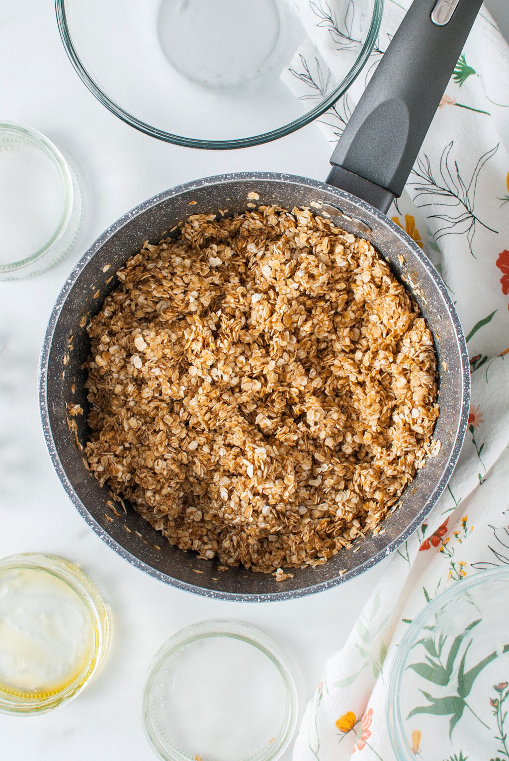 Just Like Starbucks Oat Bars xoxoBella