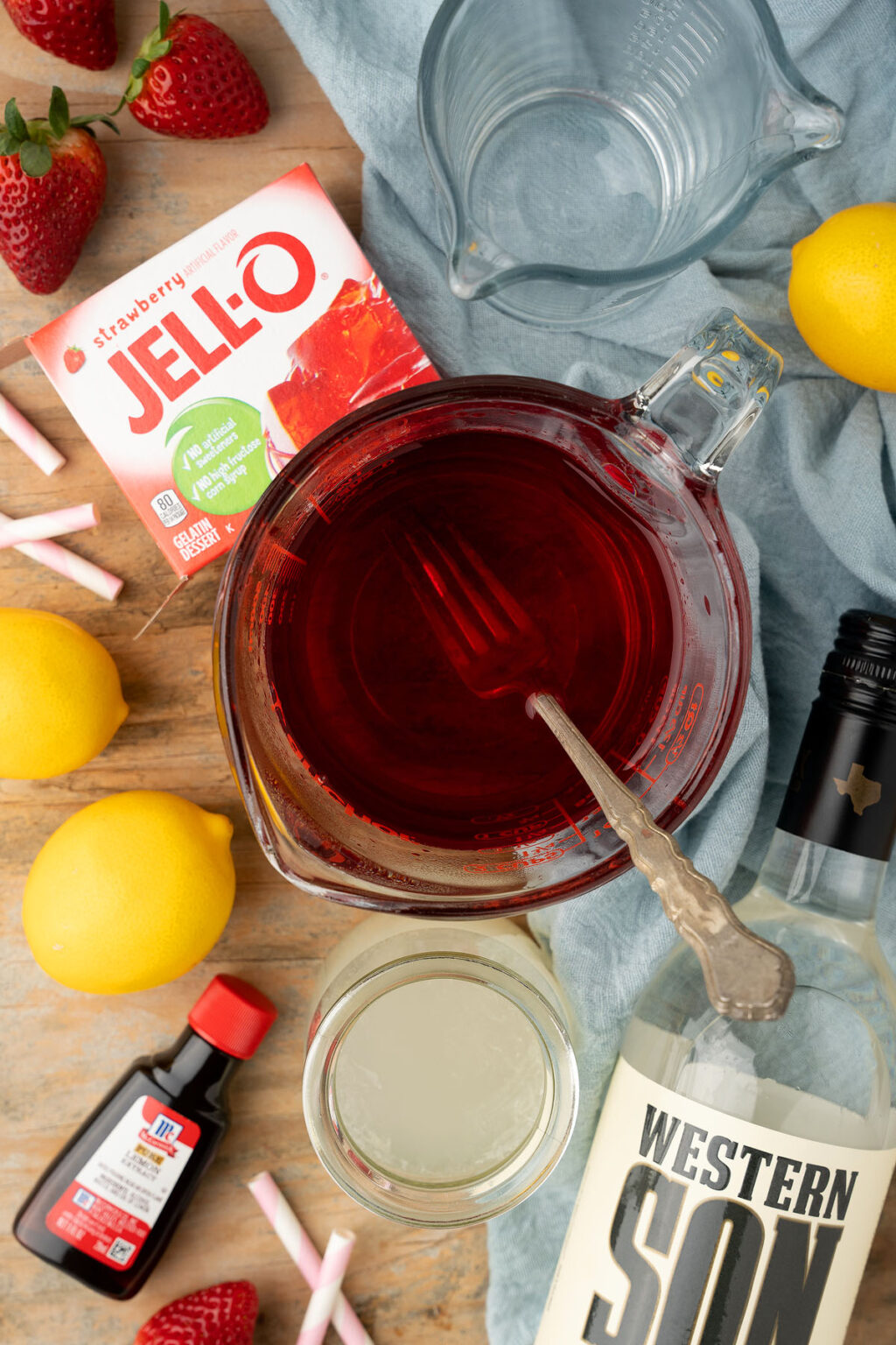 Strawberry Lemonade Vodka Jello Shots xoxoBella