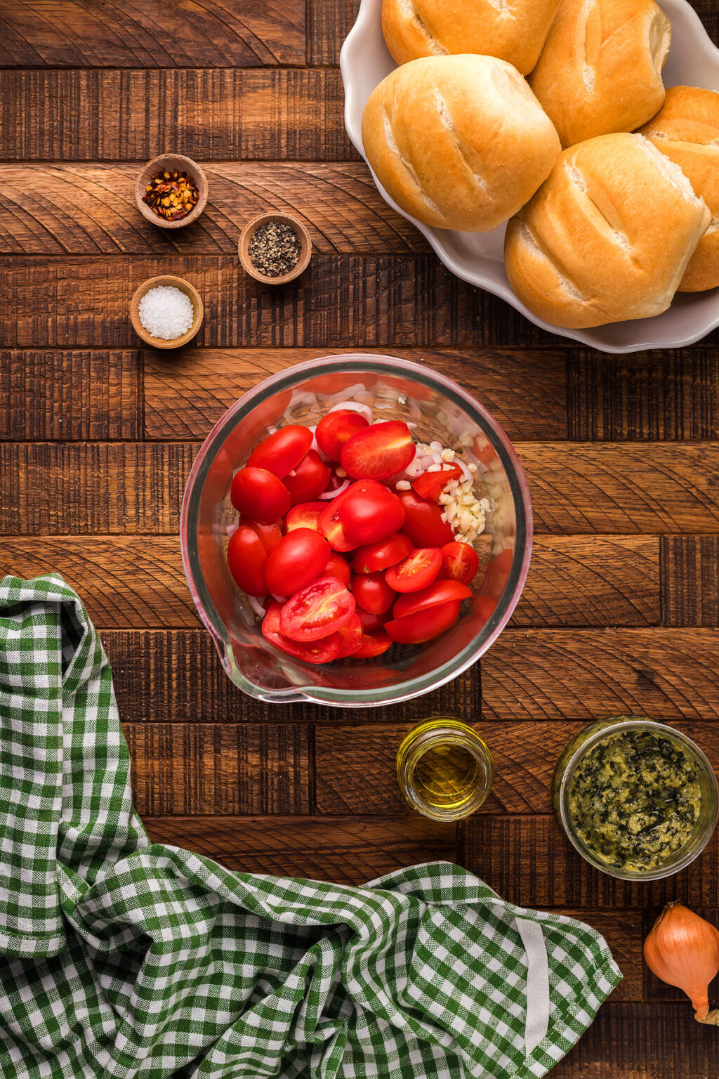 Italian Chicken Pesto Sandwich xoxoBella