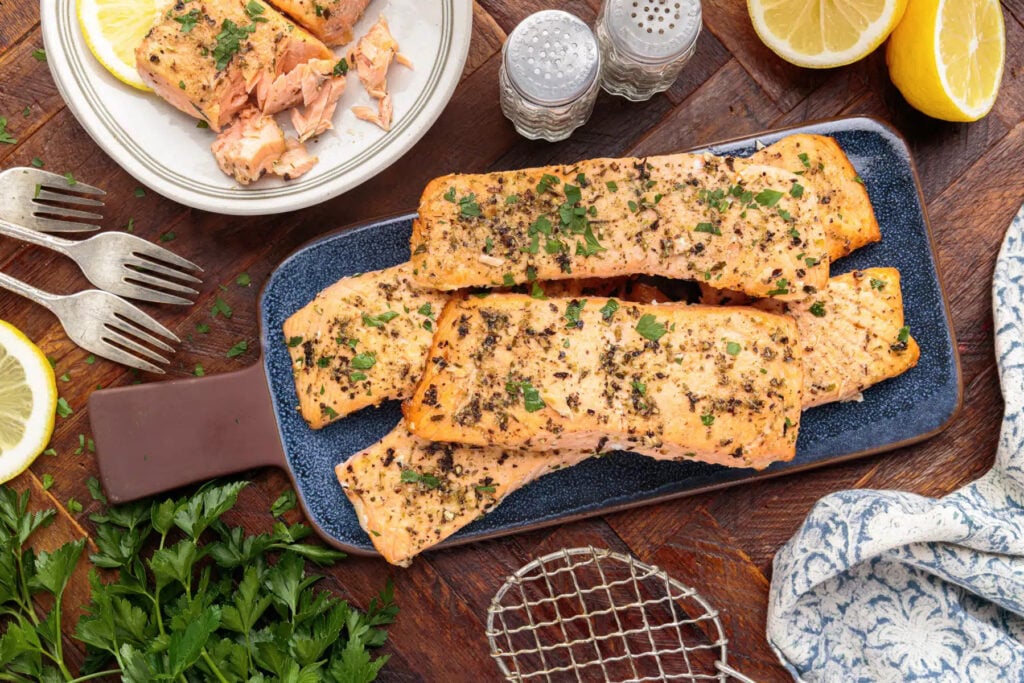 Salmon made in the air fryer on a plate.