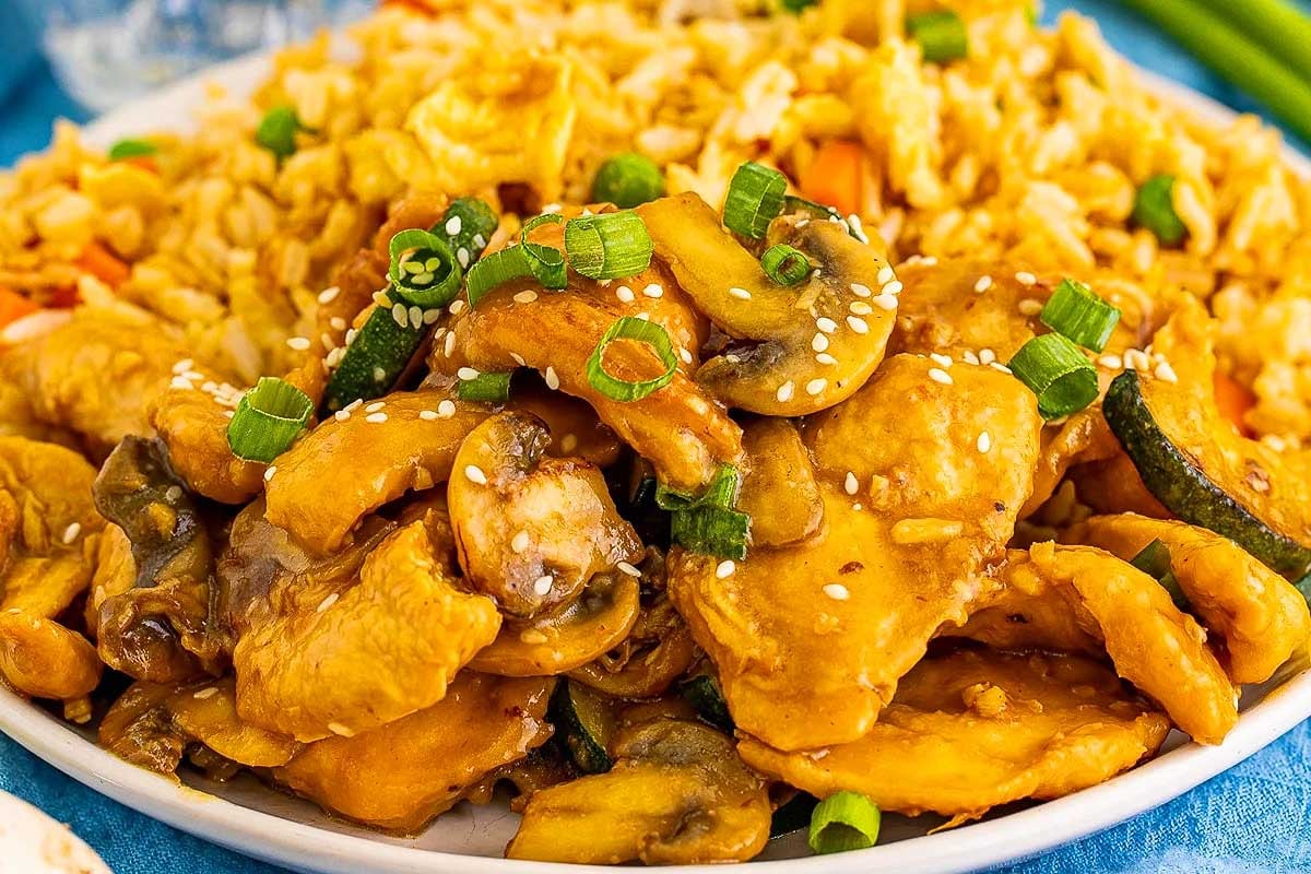 Easy Copycat Panda Express Mushroom Chicken
