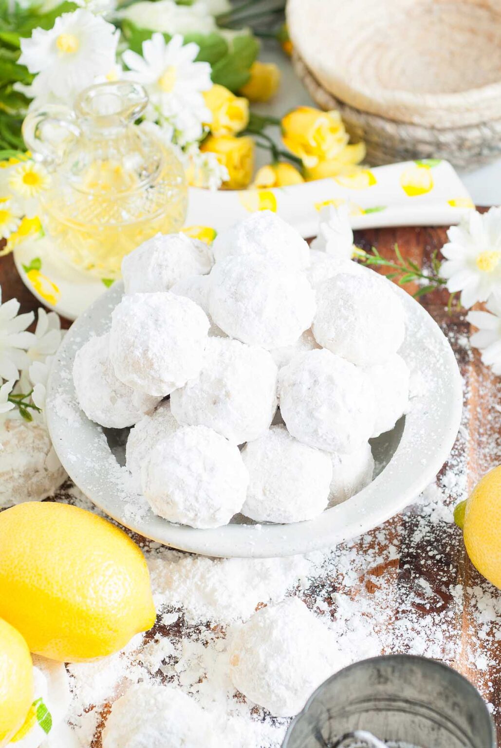 Limoncello Italian Wedding Cookies xoxoBella