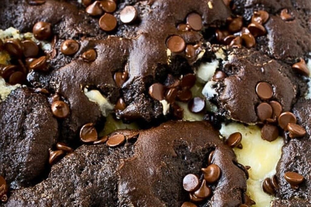 An earthquake cake in a cake pan.