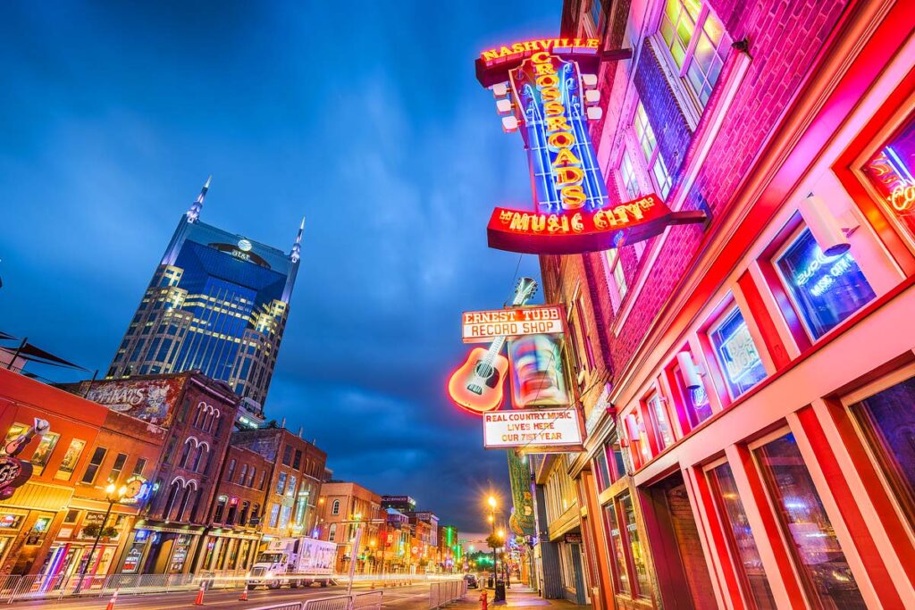 NASHVILLE, TENNESSEE Honky-tonks on Lower Broadway. The district is famous for the numerous country music entertainment establishments.