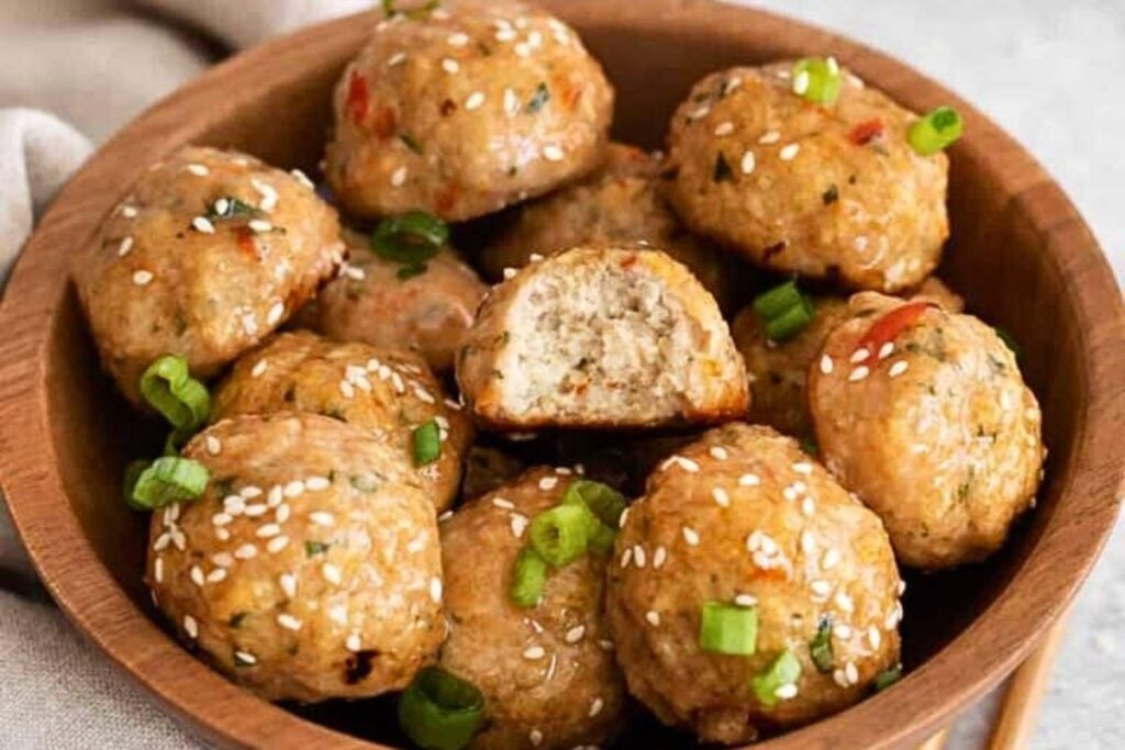 20 Mouthwatering Meatball Recipes That Everyone Will Love xoxoBella