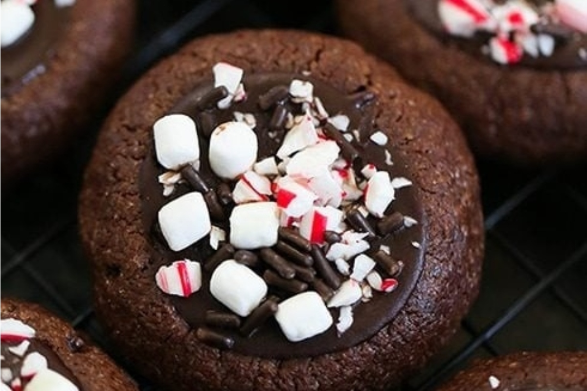 Chocolate peppermint cookies on a cooling rack