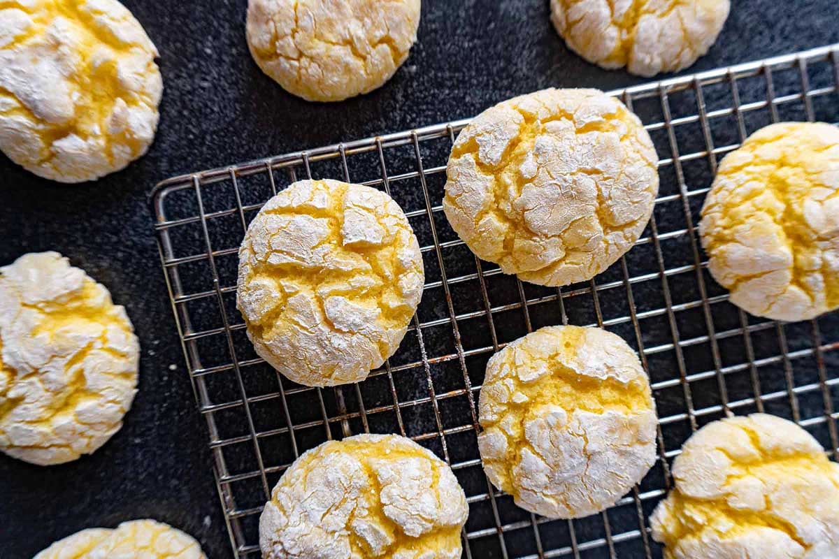 Crinkle Cookies on a cooling rack.