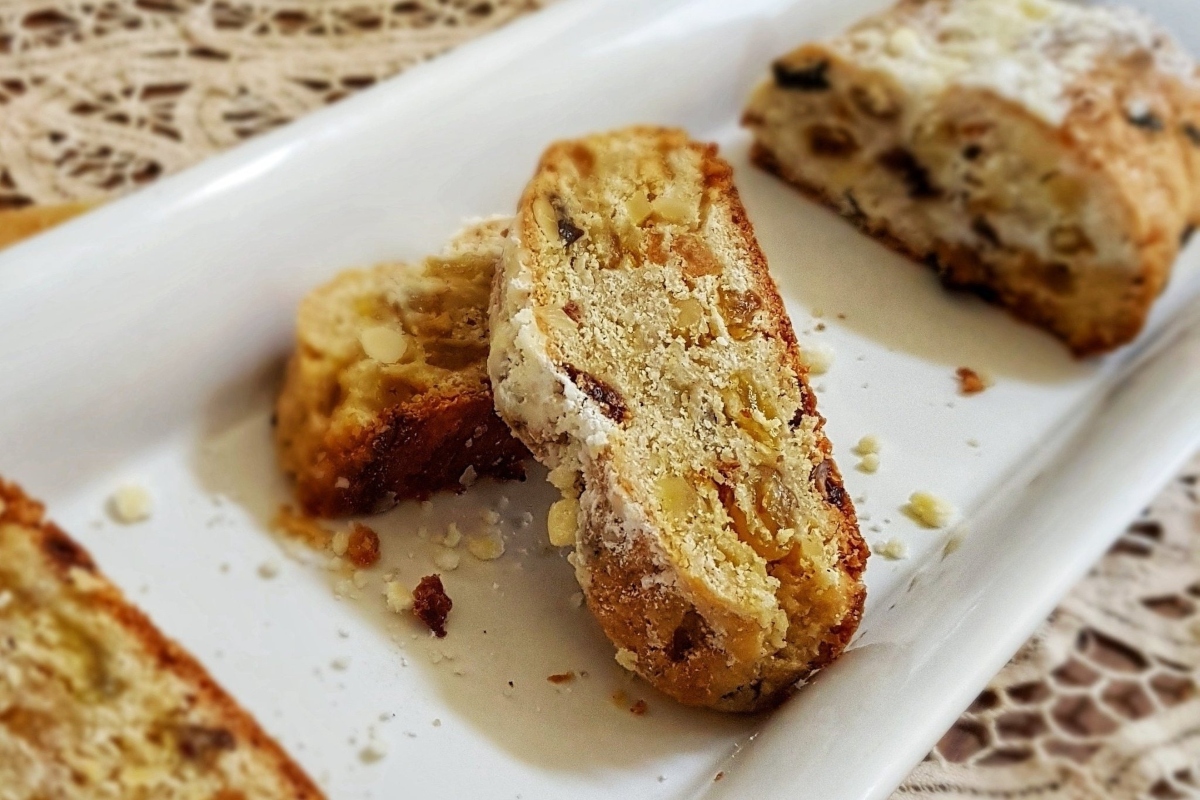 Two slices of bread on a white plate, perfect for quick and easy make ahead holiday dishes.