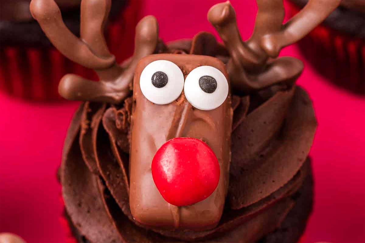 Rudolph the red-nosed cupcakes.