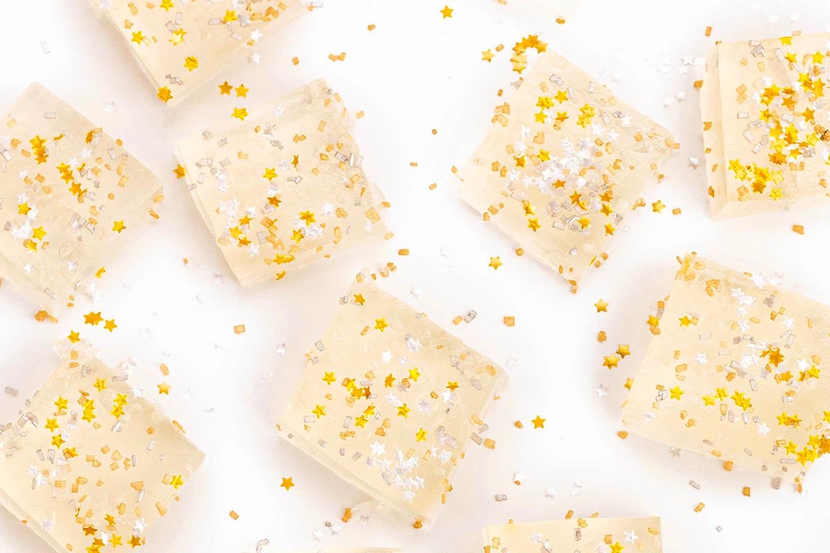 Jello Shots with Unflavored Gelatin. 