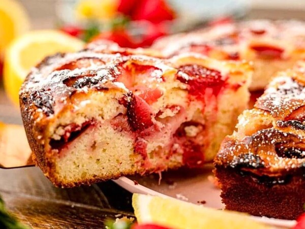 Strawberry Lemon Cake.