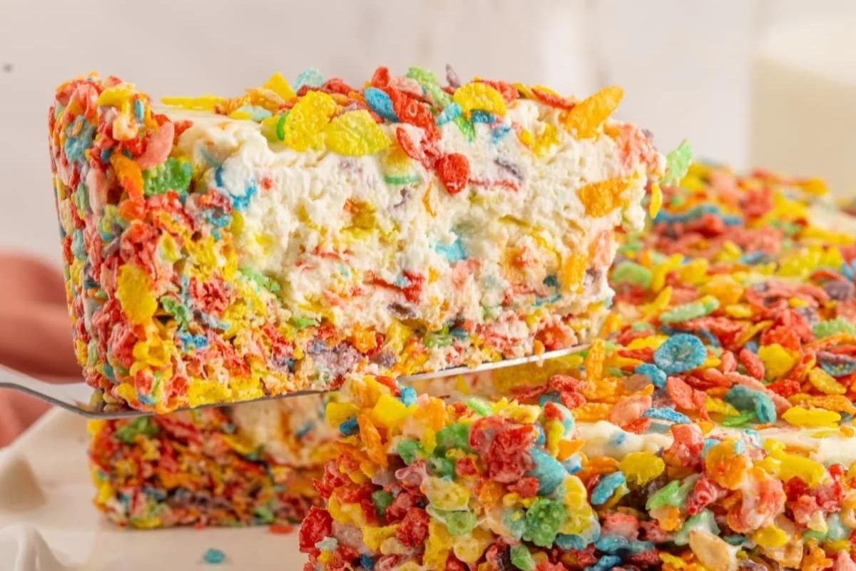 A slice being lifted out of the cake.