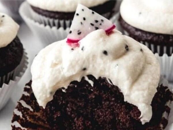 Dragon Fruit Buttercream Frosting.