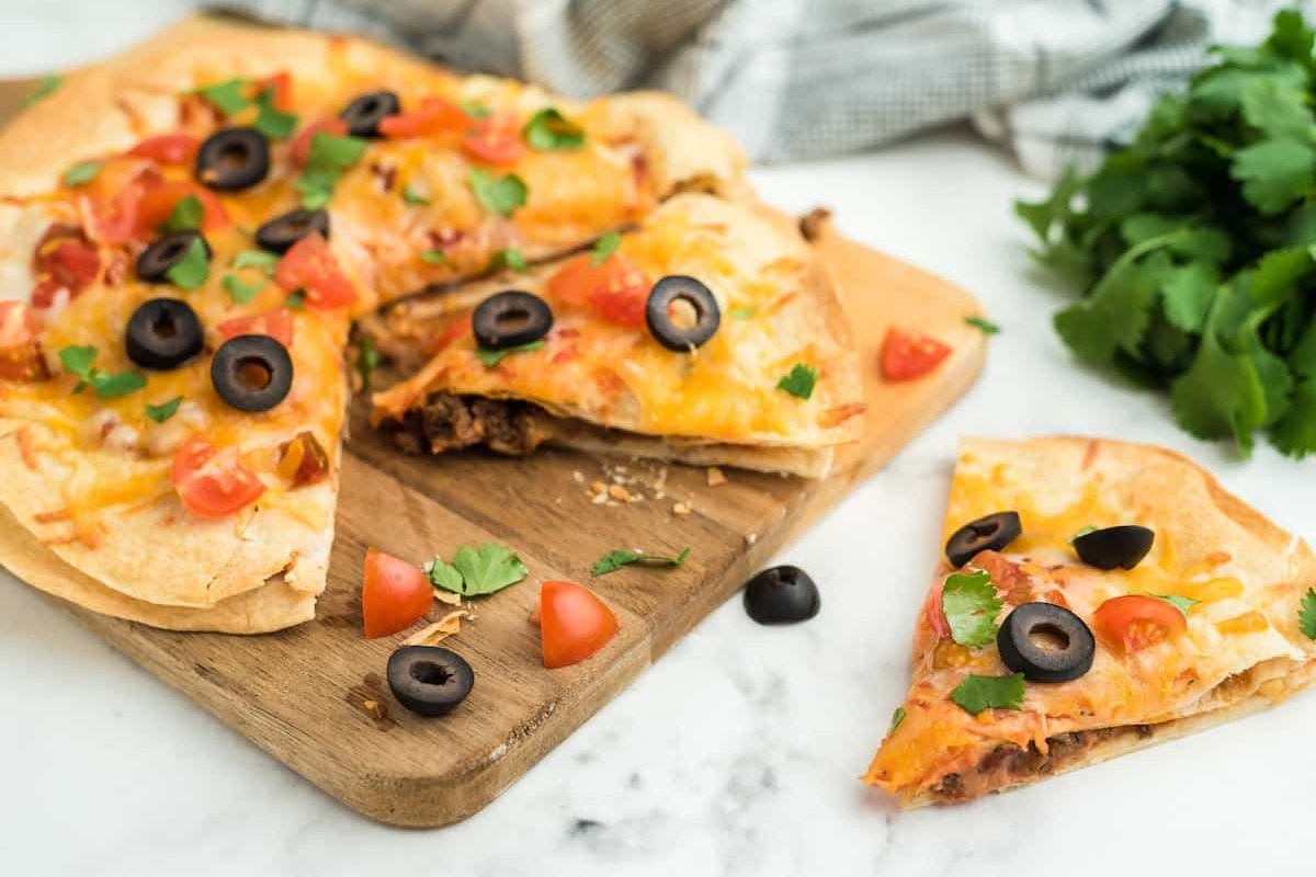 How to Make the Best Copycat Taco Bell Mexican Pizza.