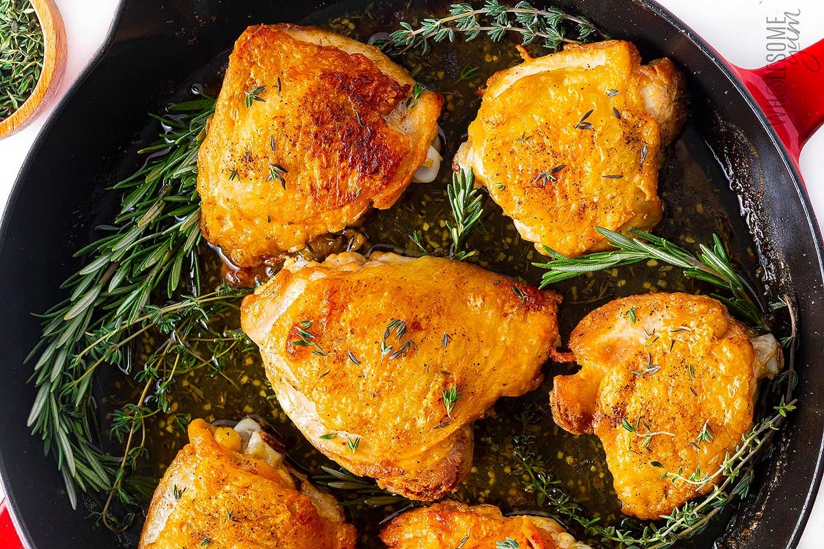Cast Iron Skillet Chicken Thighs.