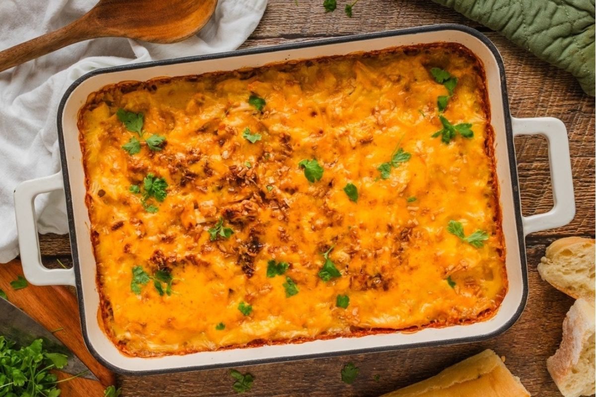 Cheesy Chicken And Rice Casserole.