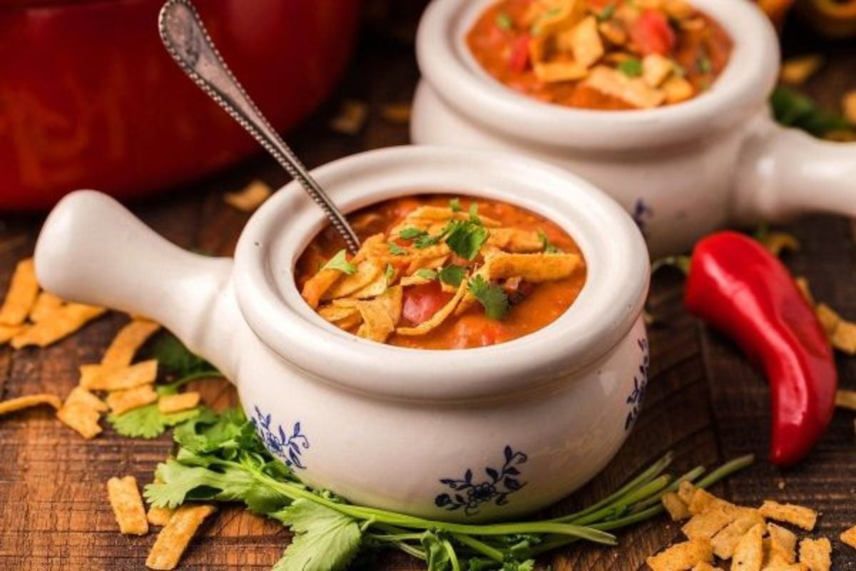 Chicken Enchilada Soup &ndash; Chili&rsquo;s Copycat.