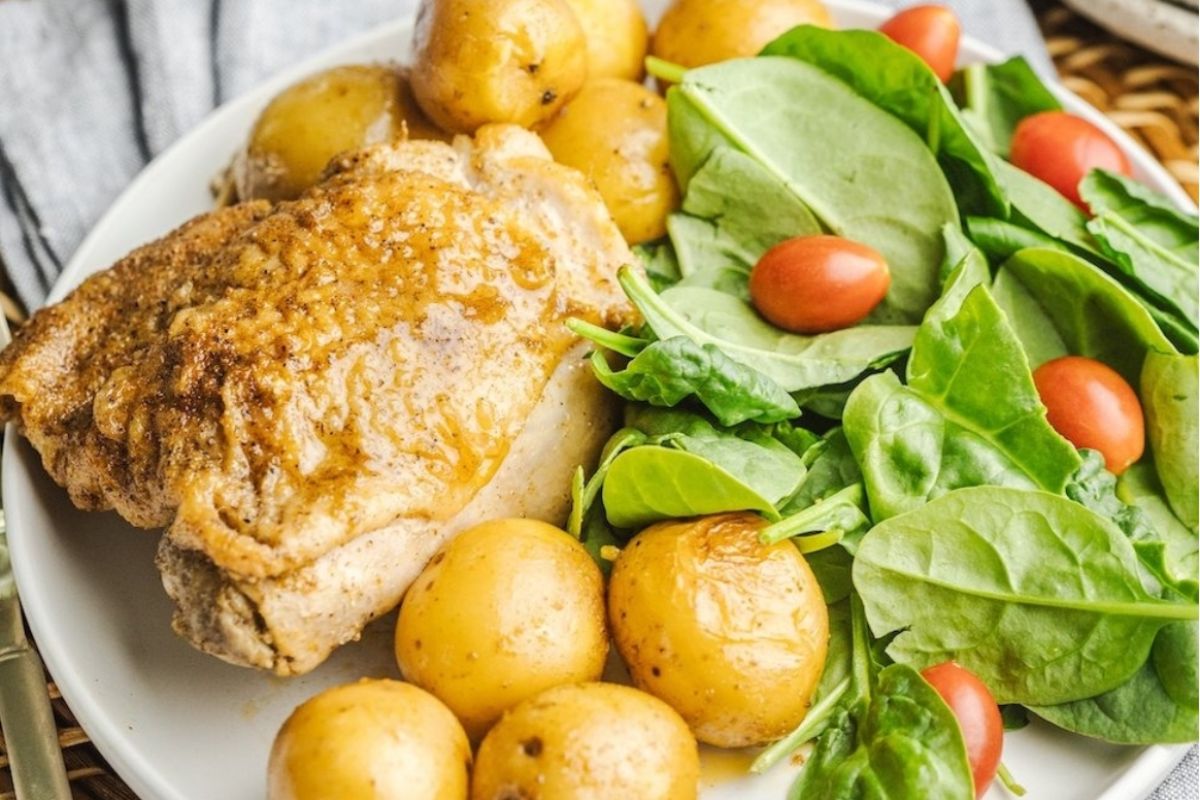 Crock Pot Chicken And Potatoes.