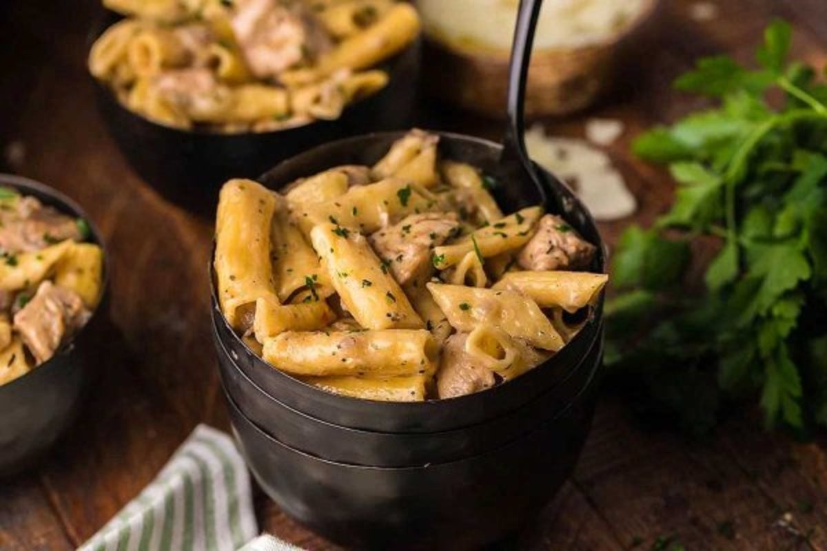 Pasta Da Vinci &ndash; Cheesecake Factory Copycat.