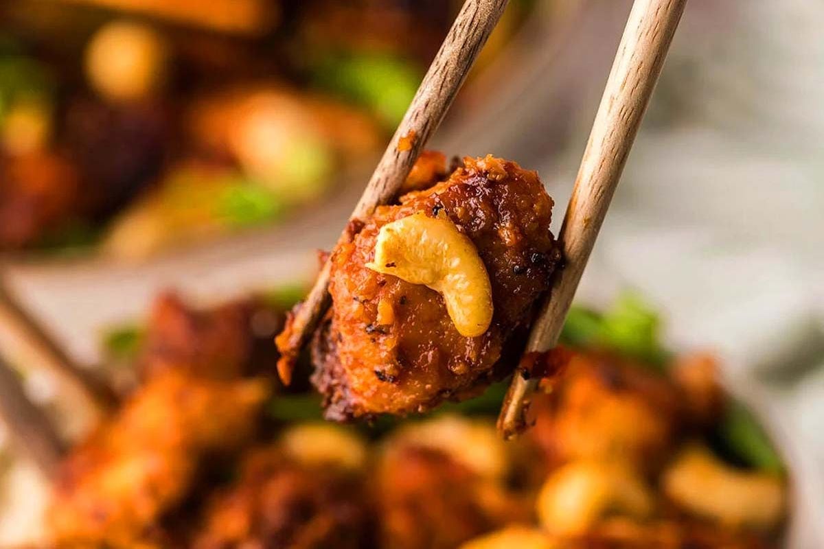 Slow Cooker Cashew Chicken.
