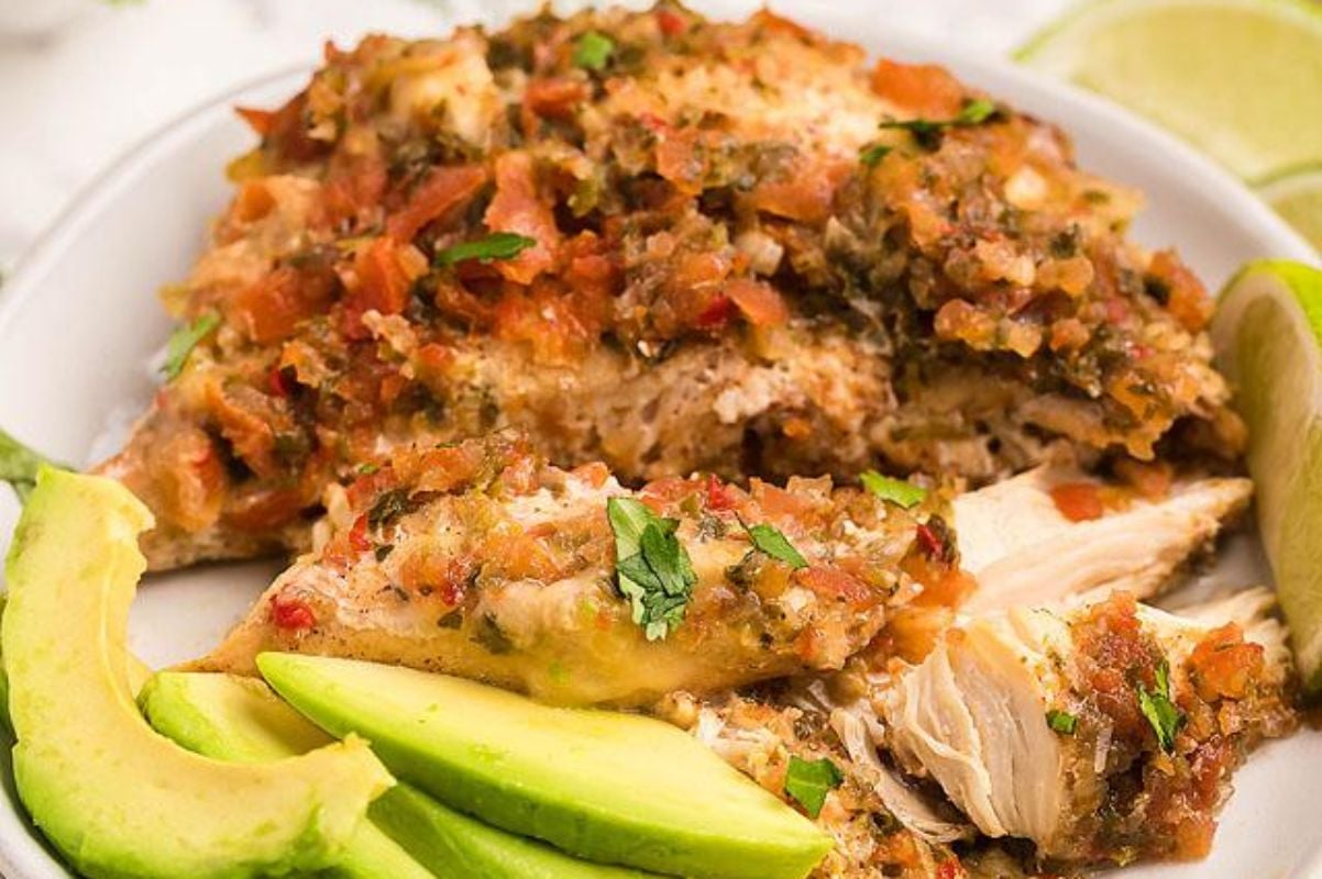 Slow Cooker Salsa Fresca Chicken.