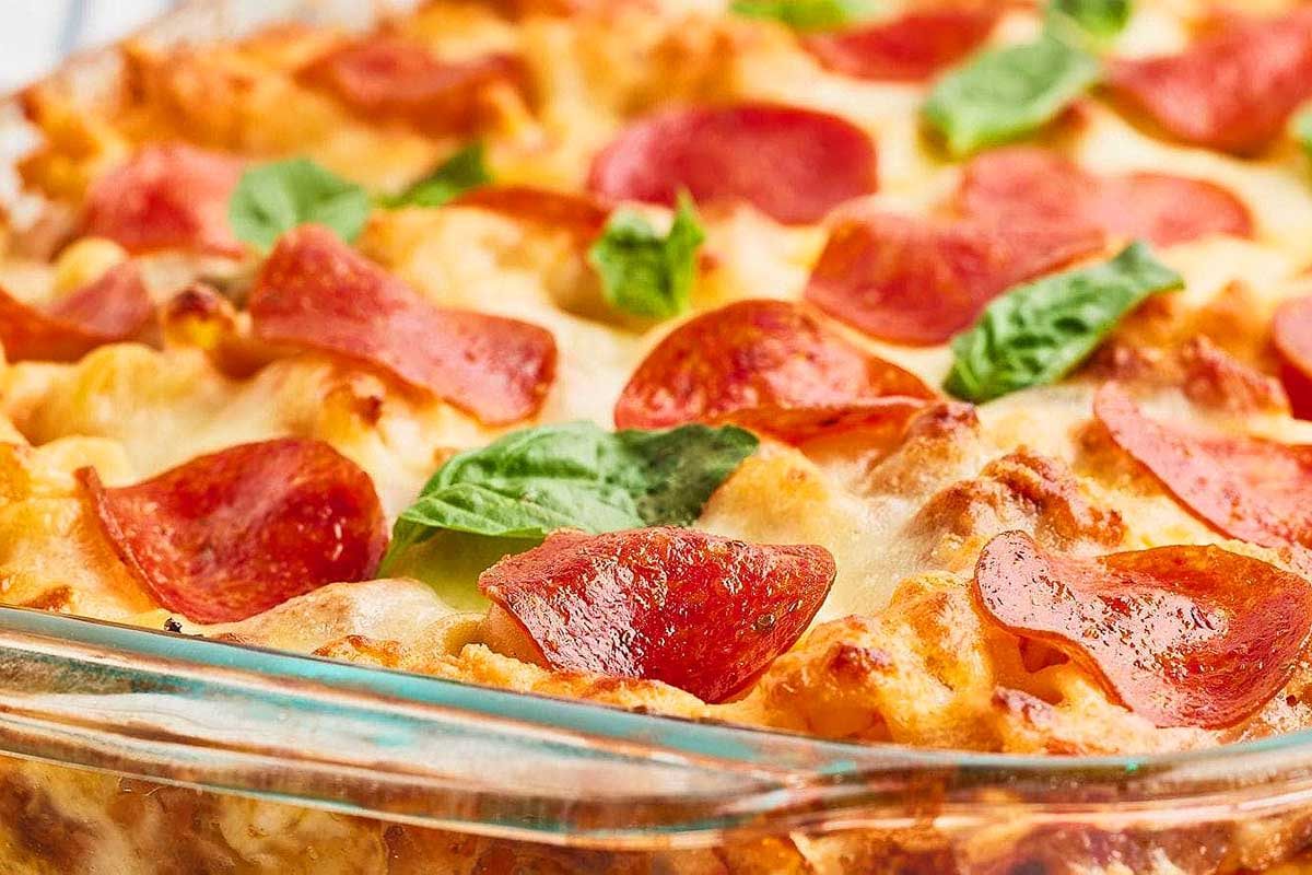 Ultra Cheesy Pizza Casserole (Easy).