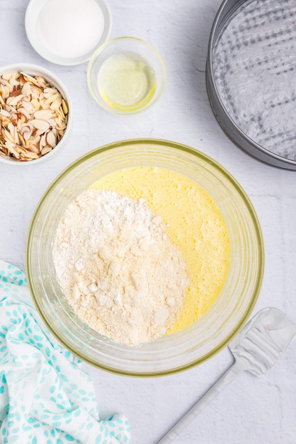 italian-almond-cake-xoxobella