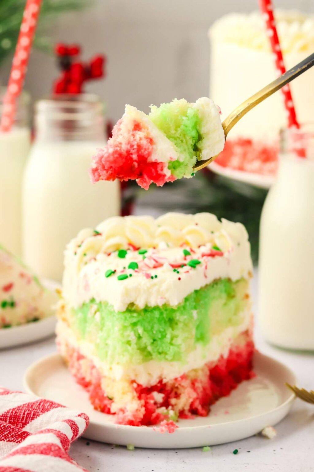 Christmas Poke Cake xoxoBella