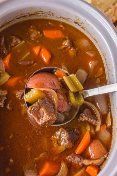 Easy Slow Cooker Beef Stew - xoxoBella