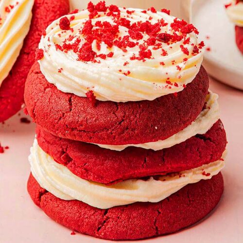 Red Velvet Sugar Cookies - xoxoBella