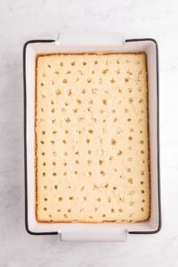 Strawberry Poke Cake - xoxoBella