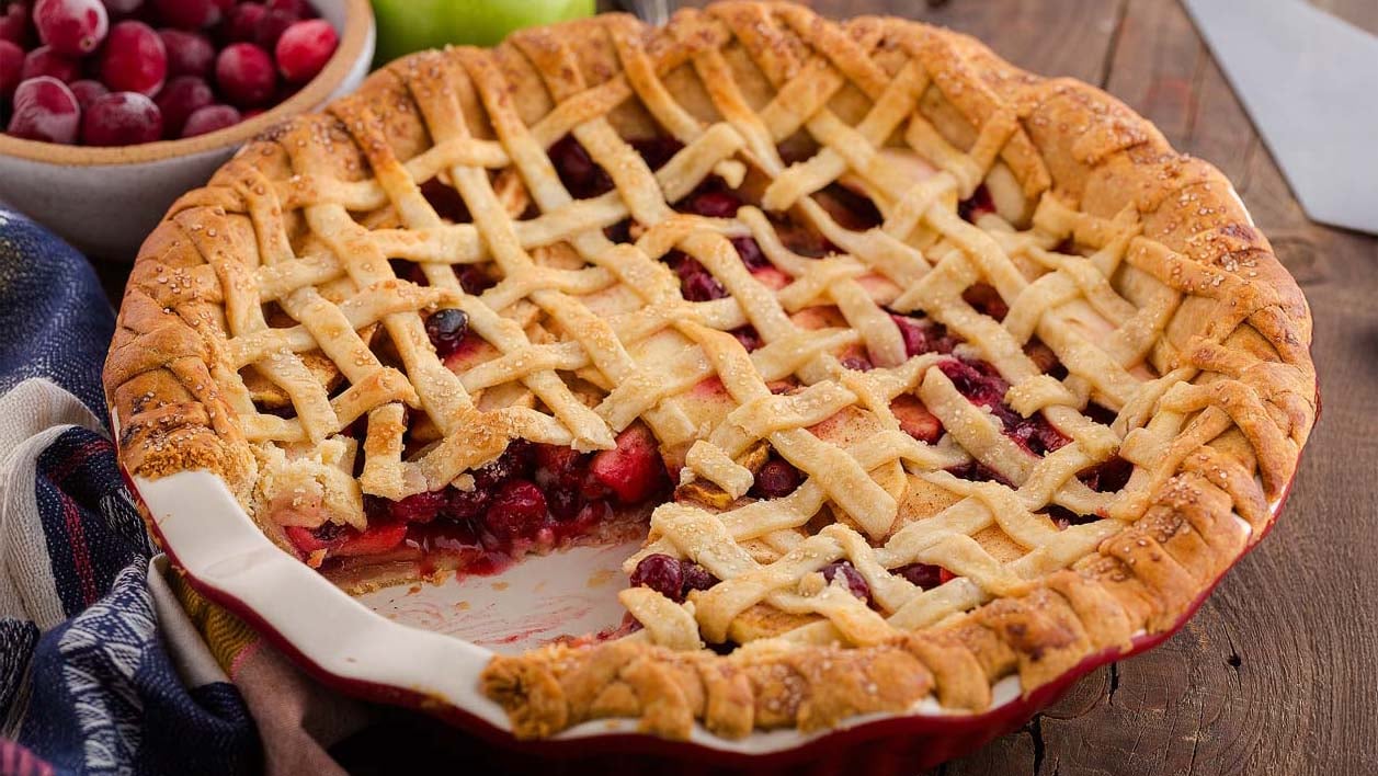 Apple Cranberry Pie - xoxoBella